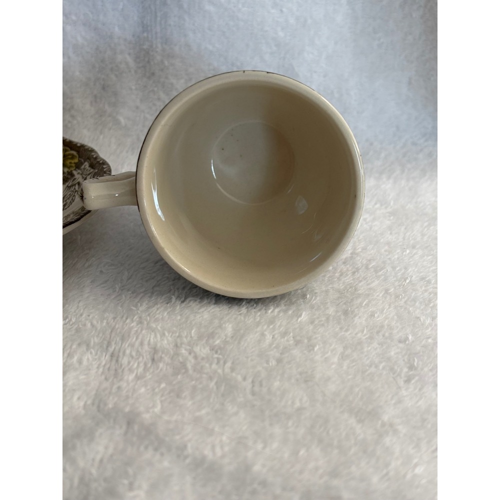 Johnson Brothers The Friendly Village The Ice House Tea Cup and Saucer Set - Picture 7 of 8